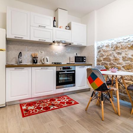 Studio Apartman Mirela Kastel Stafilic Kastela Dış mekan fotoğraf