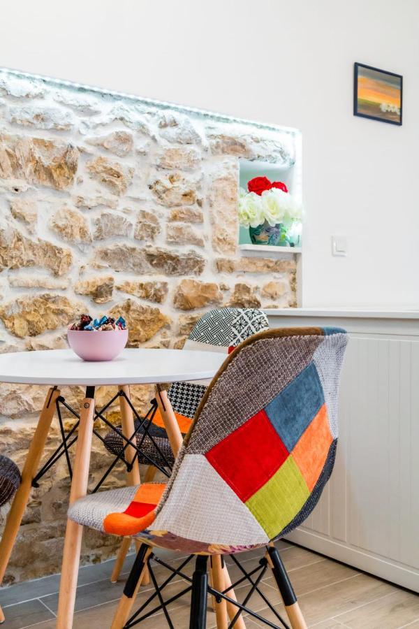 Studio Apartman Mirela Kastel Stafilic Kastela Dış mekan fotoğraf