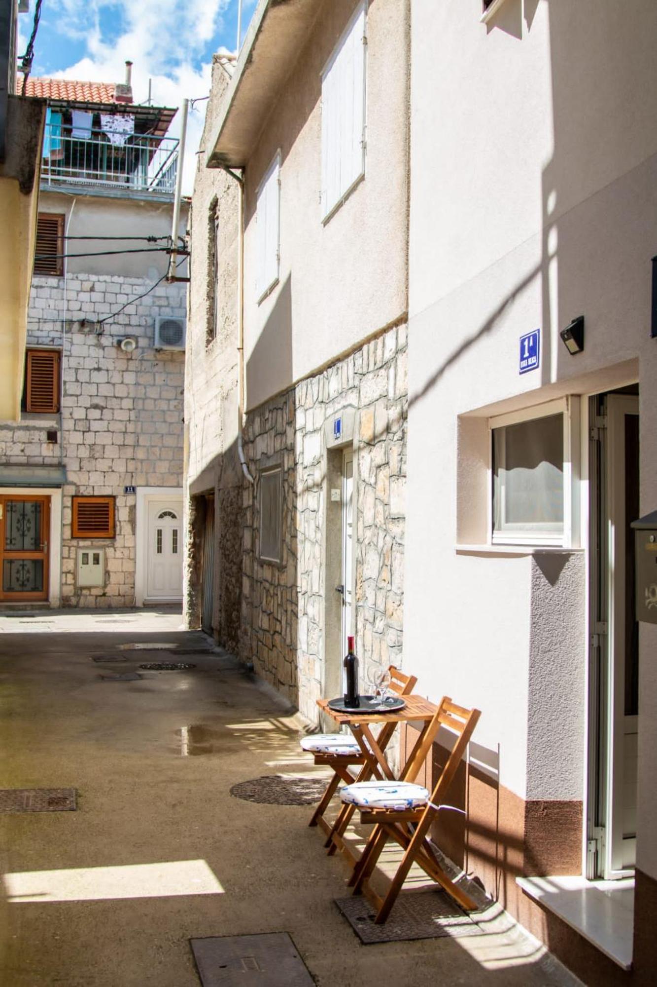 Studio Apartman Mirela Kastel Stafilic Kastela Dış mekan fotoğraf